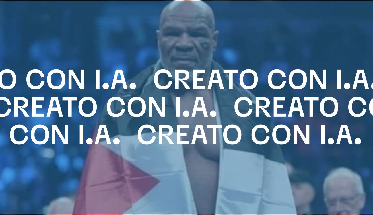 Questa foto di Mike Tyson in posa sul ring con una bandiera palestinese è falsa